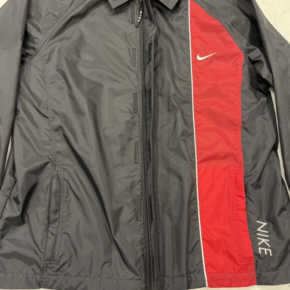 Nike Black and Red Windbreaker Jacket - Picture 6 of 12